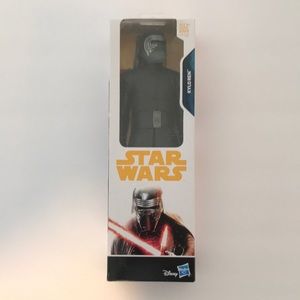 NIP Star Wars The Last Jedi Kylo Ren Action Figure